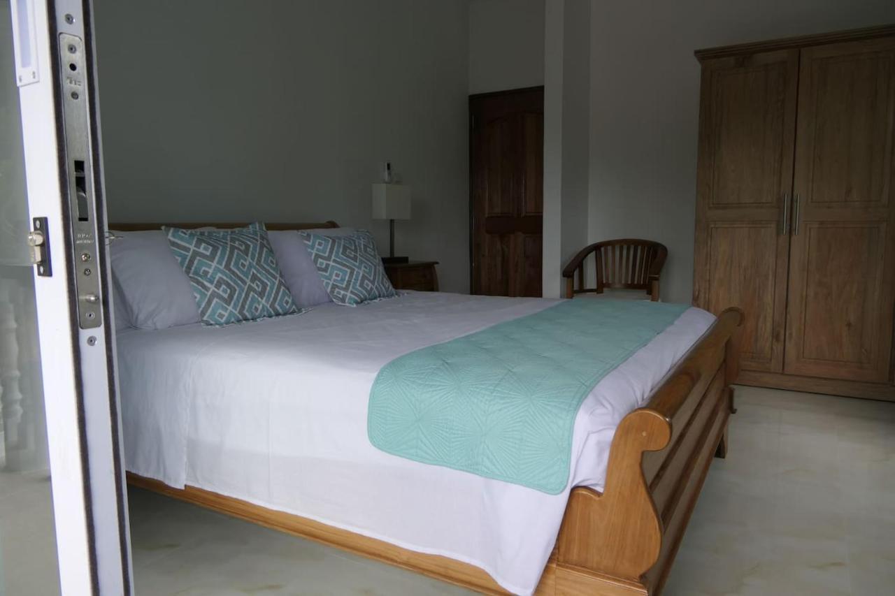 Tropical Garden Self Catering Βίλα Victoria Εξωτερικό φωτογραφία